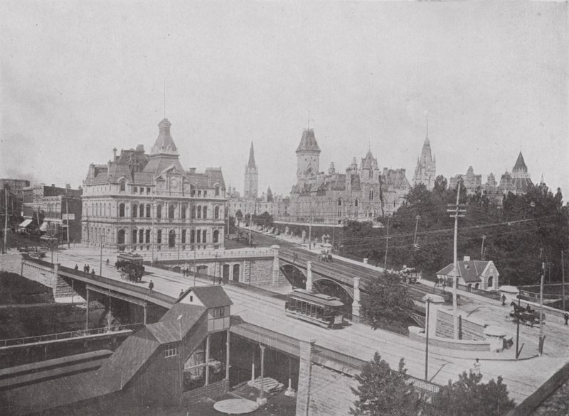 Dufferin- und Sappers-Brücken, Postamt und Parlamentsgebäude, Ottawa von Photographer Canadian
