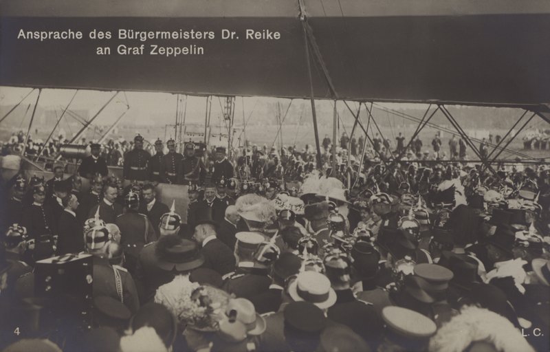Rede von Bürgermeister Dr. Reike an den deutschen Luftschiffkonstrukteur Graf Ferdinand von Zeppelin von Photographer German