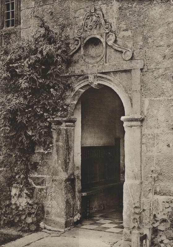 Tür, "Batemans," Burwash, Sussex von William Galsworthy Davie