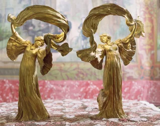 Tanzende Figuren von einem Tischmittelstück, Sevres, 1900