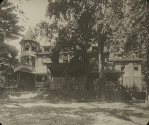 Oaklawn House, (Ostseite)