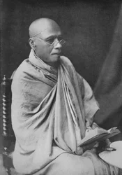 Ein buddhistischer Priester, um 1890, 1910