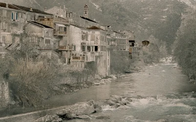 Flusstal in der Nähe von Soaorge