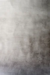 Verwitterte graue Wand