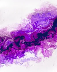 Tiefvioletter Fluss