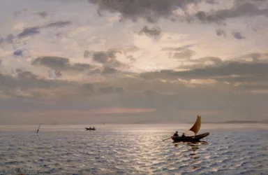 Sonne glitzert auf dem Meer mit Booten