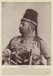 Bachibonzouk, Grieche