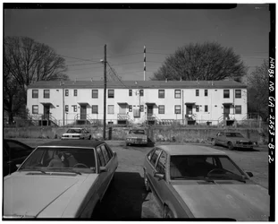 John Hope Homes, Gebäude B-1, 338 Spelman Lane (ursprünglich Leonard Street), Atlanta, Fulton County, GA