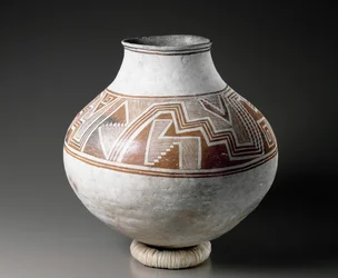 Mogollon-Krug mit geometrischen Mustern, Stil II, 1025-1150