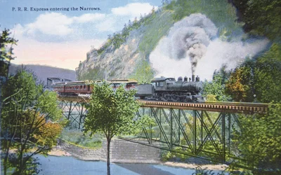 Postkarte eines Pennsylvania Railroad Express, der in die Narrows bei Cumberland, Maryland einfährt, ca. 1910