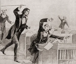 Preston Smith Brooks, ein glühender Verfechter der Sklaverei, greift Senator Charles Sumner, einen Abolitionisten, mit einem Stock auf dem Boden des US-Senats am 22. Mai an
