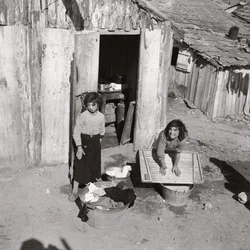 Lava-Mädchen, das das Tuch