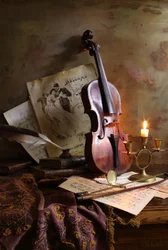 Romantisches Violin-Stillleben
