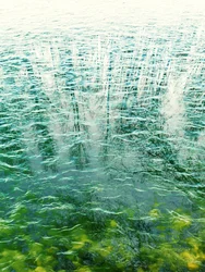 Abstrakte Wasserreflexionen