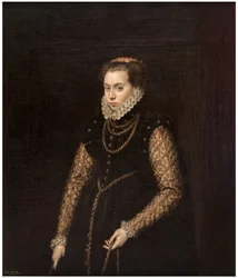 Dame mit Goldketten