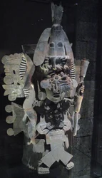 Weihrauchbrenner in Form des Gottes Nappatecuhtli, Tlahuac, Spätpostklassische Periode, ca. 1500