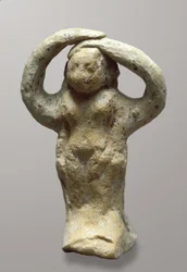 Figur einer Trauernden, aus Azor, Israel