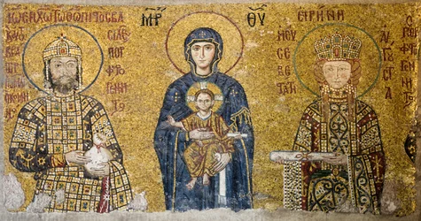 Komnenos-Mosaik, das Madonna und Kind darstellt, Hagia Sophia, Türkei
