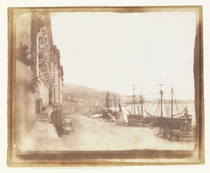 Ein Blick entlang der Marina-Wasserfront in Messina
