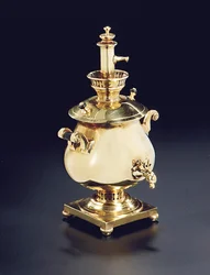 Miniatur-Samowar-Duftflakon mit Stopfen, wahrscheinlich Moskau, 1908-17