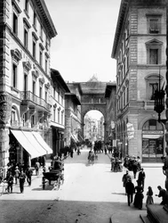 Via Strozzi, Florenz, ca. 1890