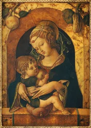 Die Madonna und das Kind an einer Marmorkante