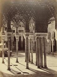 Löwenhof in der Alhambra (Patio de los Leones en la Alhambra)