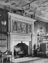 Kamin in Hardwick House, Oxfordshire