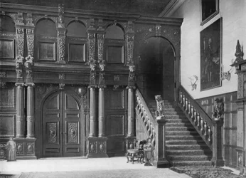 Die Hallenabschirmung