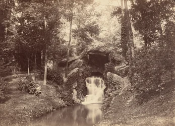 Grotte, Mare aux Biches, Bois de Boulogne