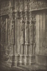 Kathedrale von Chartres. Rechte Tür des Königlichen Portals, Westseite, 12. Jahrhundert, vor Juli 1857 (Foto)