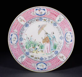 Essteller in Famille Rose bemalt, La Dame au Parason darstellend, nach einem Entwurf von Cornelis Pronk, Qianlong-Periode (1736-95) um 1734