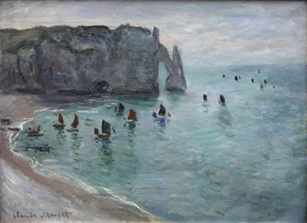 Étretat, das Tor von Aval: Fischerboote verlassen den Hafen