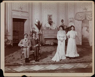 Charles Richman als John Worthing, William Courtney als Algernon Moncrieff, Margaret Anglin als Gwendolen Fairfax und Margaret Dale als Cecily Carew in einer Wiederaufführung von Oscar Wildes "The Importance of Being Earnest," präsentiert von Charles Frohm
