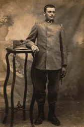 Album "Die GM R. Armee (Erster Weltkrieg)": Soldat des 34. Infanterieregiments in Felduniform