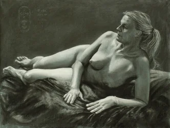Nachdenkliche nackte Figur