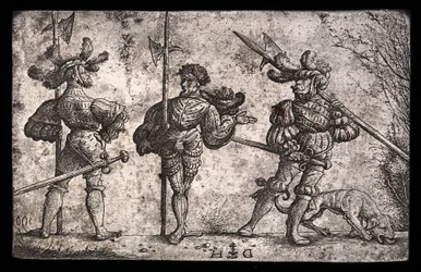 Drei deutsche Soldaten mit Hellebarden bewaffnet