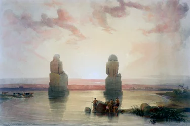 Die Kolosse von Memnon, in Theben, während der Überschwemmung, 19. Jahrhundert