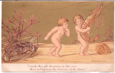 Eine viktorianische Grußkarte von zwei Wasserbabys bei einem Seil, mit einer Schnecke und Korallen auf dem Meeresboden, vor einem goldenen Hintergrund
