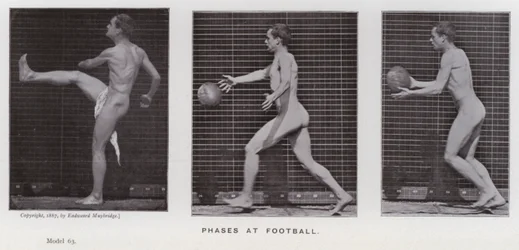 Die menschliche Figur in Bewegung: Phasen beim Fußball