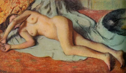 Baigneuse allongée sur le sol, um 1885