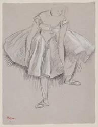 Tänzerin, die ihren Schuh richtet, frühe 1880er Jahre