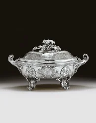 Louis XV Terrine, Deckel und Einsatz