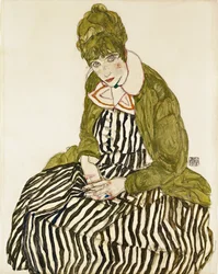 Edith Schiele im gestreiften Kleid, sitzend