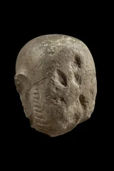 Kopf der Statue des Gottes Min (Kalkstein)