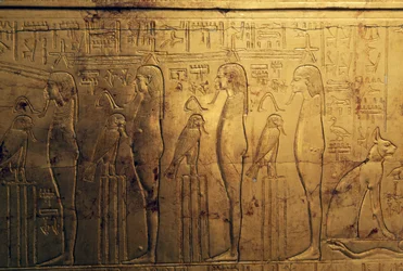 Reliefs des ersten Registers des äußeren Panels der zweiten Grabkapelle, Schatzkammer von Tutanchamun, Ägypten, ägyptische Zivilisation, Neues Reich, Dynastie XVIII