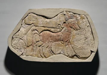 Ein Gespann von zwei Pferden, das einen Streitwagen zieht, aus Tell el-Amarna, Neues Reich, ca. 1353-1336 v. Chr.