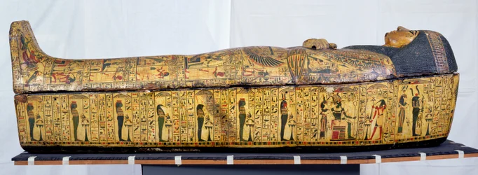Sarg und Deckel der Mumie von Nesyamun, möglicherweise gefunden in Deir El-Bahri, Neues Reich, ca. 1100 v. Chr.