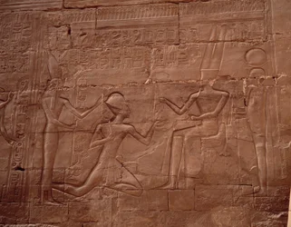 Ägyptische Antike: Relief an den Wänden des Tempels von Karnak (Karnac), Ägypten.