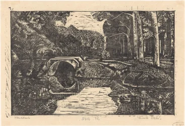 Brücke über einen Graben im Wald